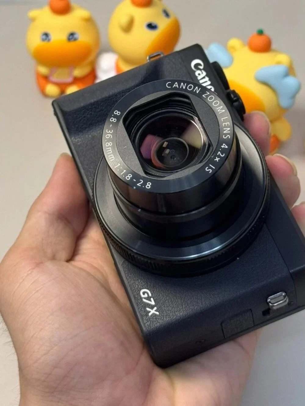 Canon PowerShot G7 X Mark III G7X3 Digital Camera 20.1MP 4.2x Optical Zoom Black